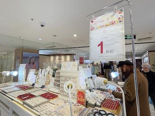 三個(gè)月內(nèi)十家老牌百貨“陣亡”，百貨零售業(yè)面臨多重挑戰(zhàn)